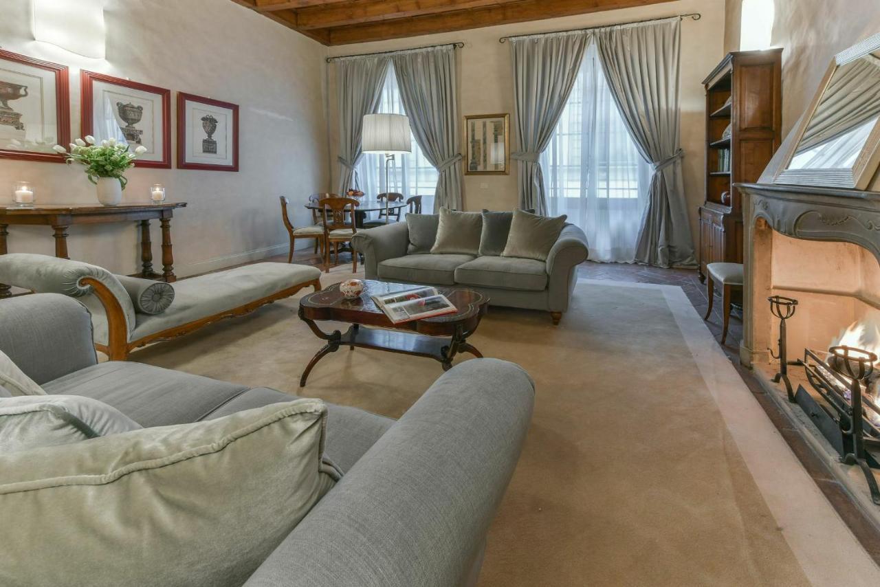 Palazzo Medici Apartments フィレンツェ エクステリア 写真